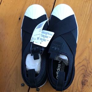 Adidas Slip On Sneaker